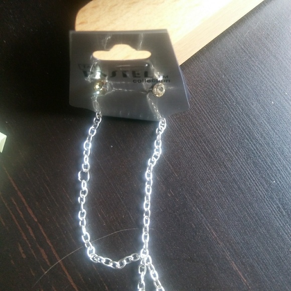 Cross necklace - Picture 3 of 3